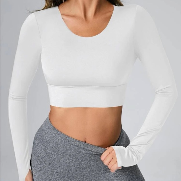 Strappy back athletic crop top white open back NWT long sleeve - Picture 3 of 3